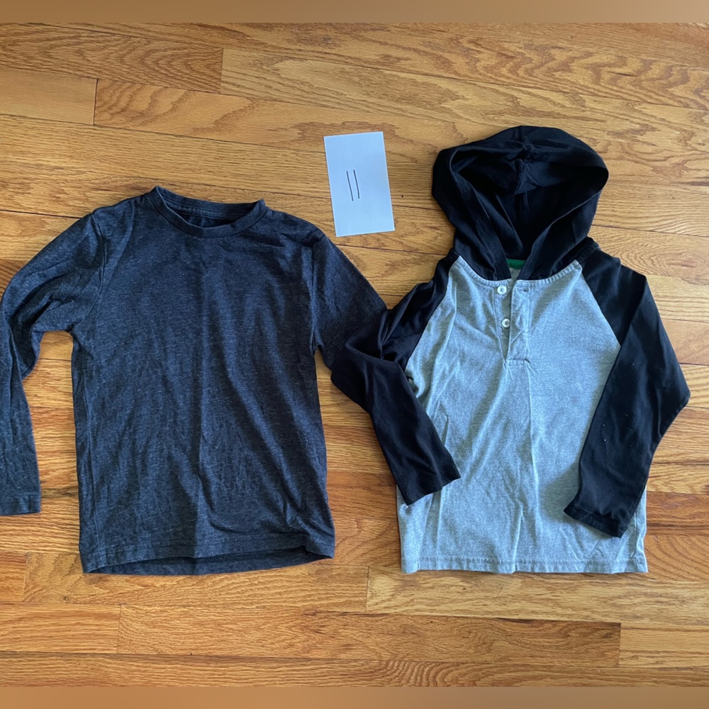 Lot of 2 Long Sleeve T-Shirts